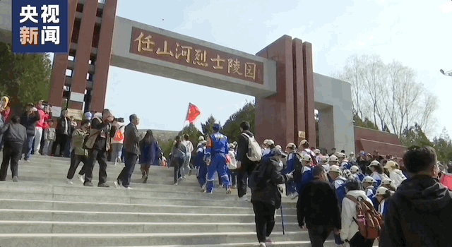 640 (1).gif 640 (1).gif