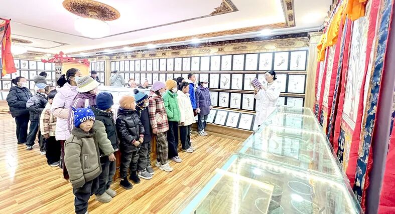 微信图片_2025-11-03_170304_229.jpg 微信图片_2025-11-03_170304_229.jpg