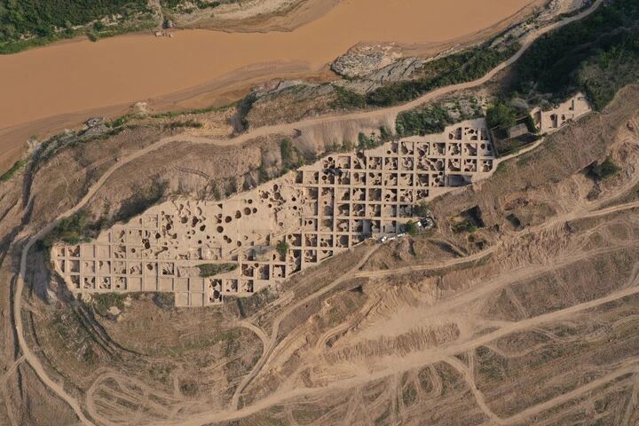微信图片_2025-12-04_065645_442.jpg