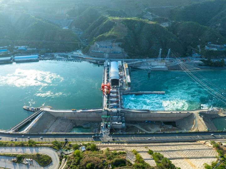 微信图片_2025-12-20_081957_175.jpg 微信图片_2025-12-20_081957_175.jpg